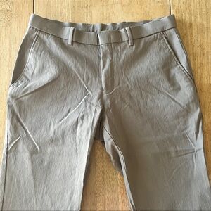 Tommy Hilfiger Khaki Dress Slacks ~ Size 32Wx30L